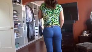 Stepson licks my pussy, fucks me and gives me a big cumshot, I love his big cock
