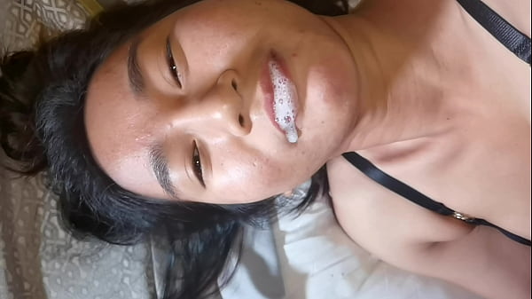 69 Position licking pussy and blowing he’s penis cum in mouth