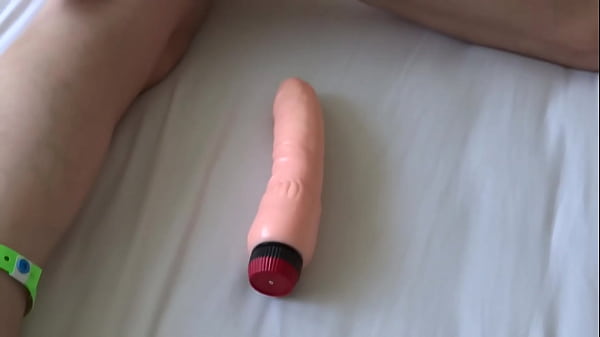 On the beach, in the absence of a big cock, I masturbate with my huge dildo