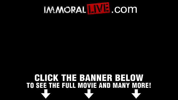 FUCK A FAN 4k – Big Natural Tits Whitney Stevens has Surprise Threesome with Her Winner!
