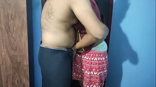 Sali Ne Jija Ka Lamba Lund Apni Geeli Chut Me Daala!