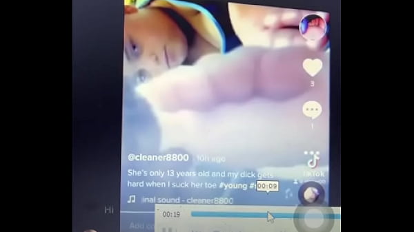 Sucking Angie toe on live