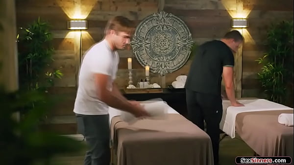 Bisex latin babe anal fucked by masseurs