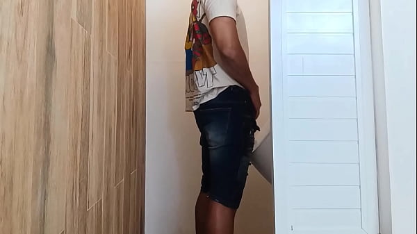 We found this public bathroom to fuck my big-ass ebony goddess