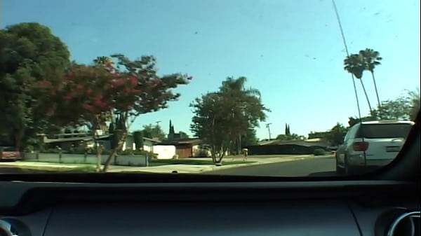 You gotta be fucking her while she’s on her hands and knees to appreciate it