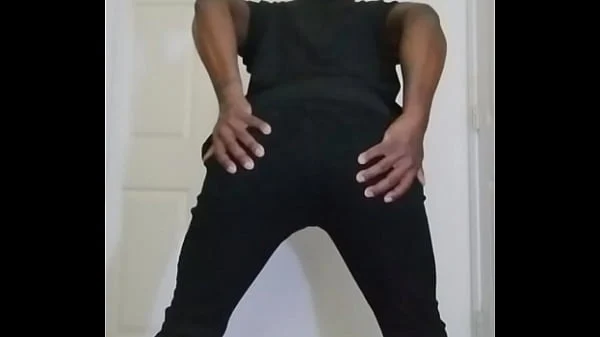 Around 7 or 8 minutes of stretching ass for exercise you can feel free to join in for free 2