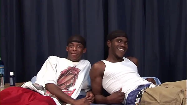 BLACK BISEXUAL- I fucked my black friend’s ass and the bastard screamed with pleasure