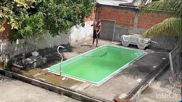 esperou marido sair pra vim dar em cima do picineiro, e o negão não esperou perguntar novamente pra vim me fuder gostoso (COMPLETO NO RED)