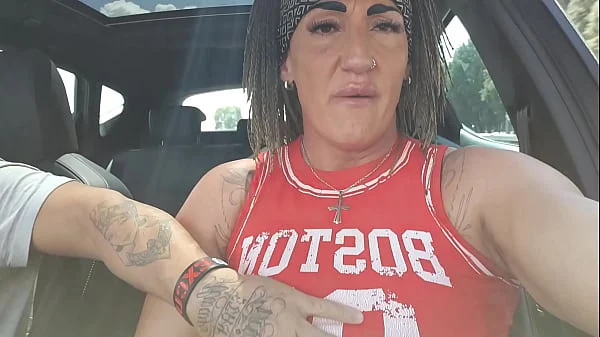 I take out my tits and fuck myself in the car so they can see me