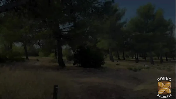 Mel et Lyia, deux magnifiques coquines, aiment la chatte autant que la bite