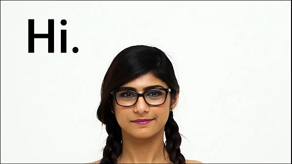 MIA KHALIFA – I Invite You To Check Out A Closeup Of My Perfect Arab Body