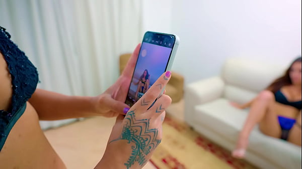 My friend’s husband has sex with both of us, cums a lot in her ass and I lick it all up (English subtitles)