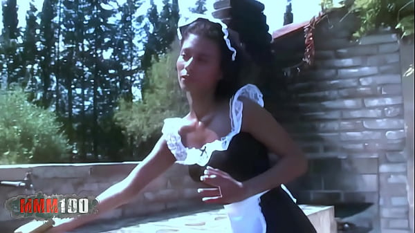 Priska Farel fucked in ass and pussy in the garden