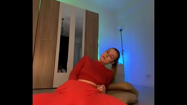 Sexy amateur teacher strokes her tight wet