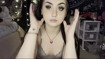 I got new lingerie and im showing off my goth teen fat ass for you