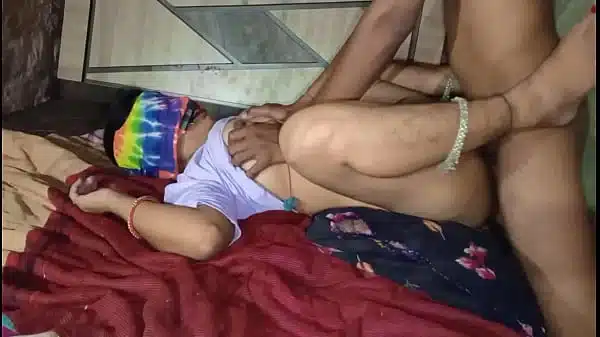 Indian Village Romantic Sex with Desi Girlfriend Full Hindi Video