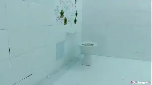 KILLERGRAM – Porn Babe Skyler Mckay Craves Cum And Sucks Off Lucky Strangers In The Killergram Gloryhole