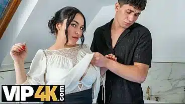 MOMMY4K. She started shaving her pussy and ended up fucking in the bathroom