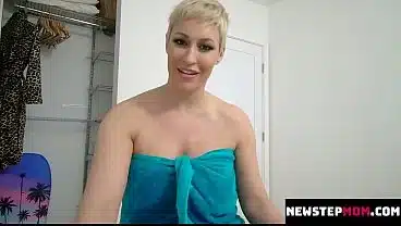 Accidental Shower Peek Leads to The Hottest Sex Ed Class – Newstepmom