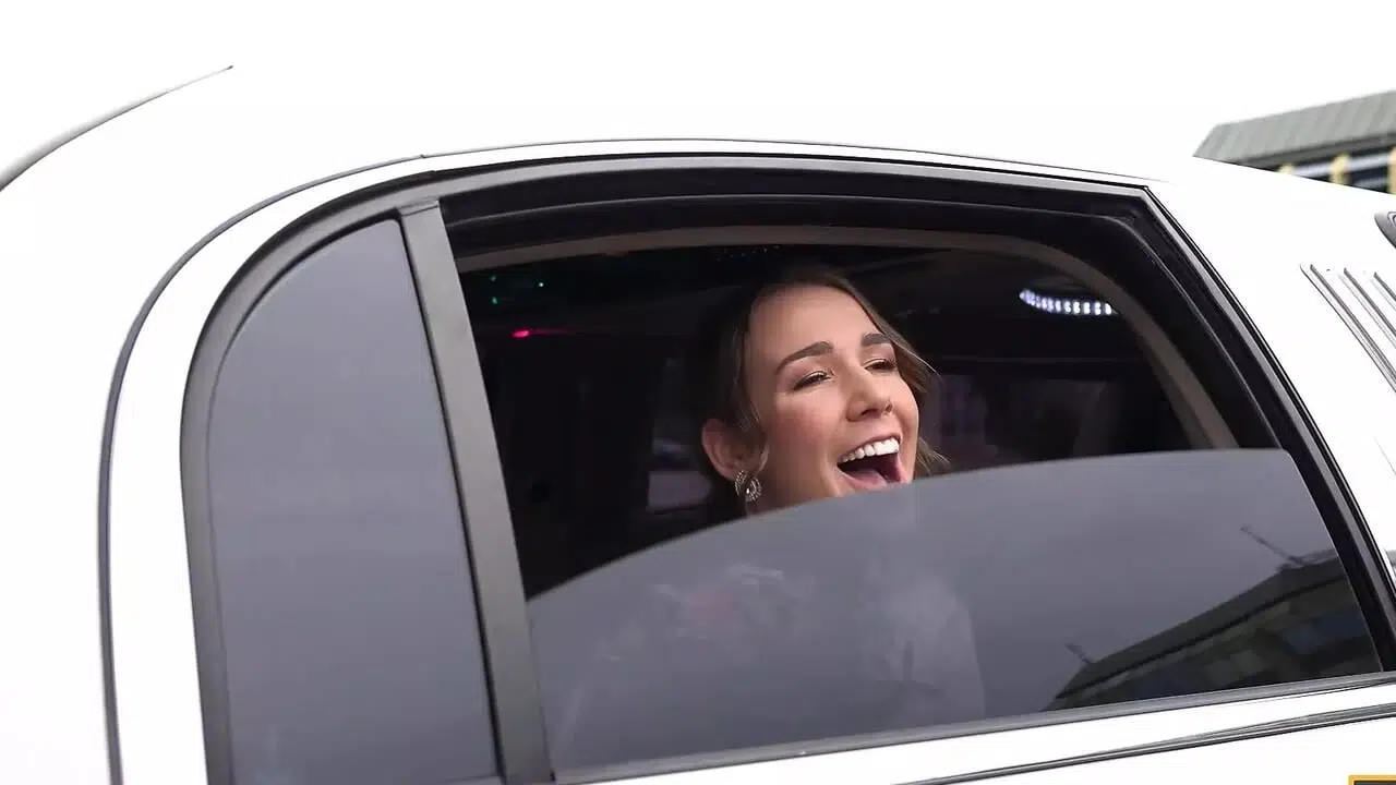 BRIDE4K. Long-legged bride in stocking banged on the way to wedding ceremony