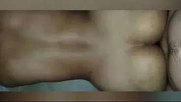 Cogeme pronto, porque mi hijo va a llegar del colegio, madre soltera dando el culo por ayuda economica!! Cogiendo a una Mamá soltera