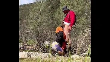 Hiking & fucking in scenic views