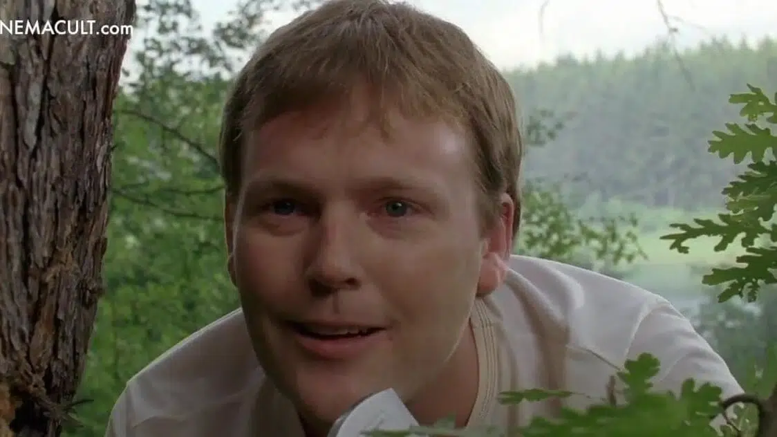 Nude Celebs – Nude in Nature