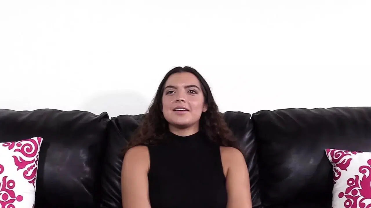 Teen newcomer Ava receives cum in mouth after casting sex