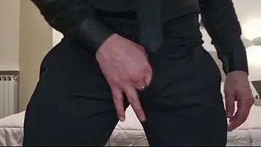 ASSOLO | SBORRATA – GEMITI – UOMO – SEGA – ORGASMO – CAZZO GROSSO – SEGA CON SBORRATA – PRIMO PIANO – OMAGGIO