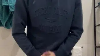 Bi fella jerking off crazy cumshot