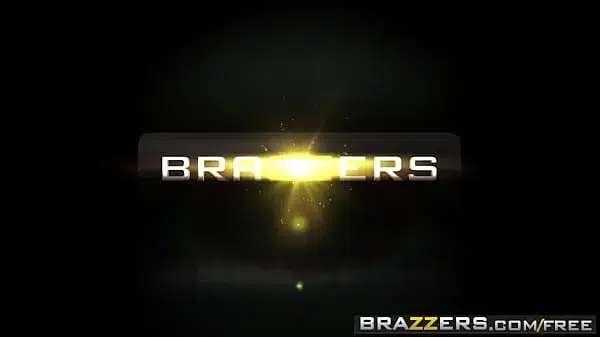 Brazzers – Big Butts Like It Big – (Kiki Minaj) – Hankering For A Spanking