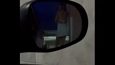 De volta ao drive-in encontrei um negão dotado de piroca grossa que gozou dentro na frente do corno