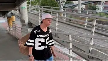 Empanadas Salesboy from zero sales… to hot fuck with his client who had no money (PART 1)