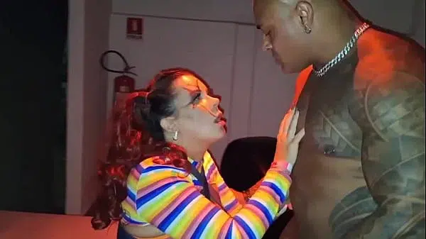 HALLOWEEN, Tranzei com meu cunhado na festa a fantasia