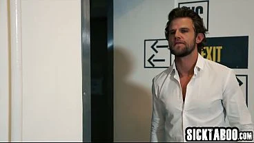 Kinky office afair with horny big ass MILF in sexy lingerie Alyssa Reece