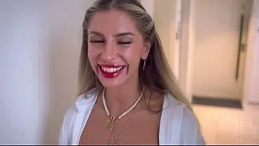 Model(mis)behavior Chp2 – Annabella Blue wants to show you her naugthy side P1/2 *4K*