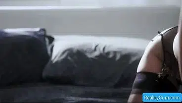 Realitycum.com & Reality Porn presents: Little Puck, Robby Apples