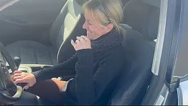 SURPRISED MASTURBATING MY PUSSY IN THE CAR – RISKY SEX