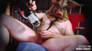 Toy Pig Uses Motorized Sex Toy to pump out Halloween Frustration.