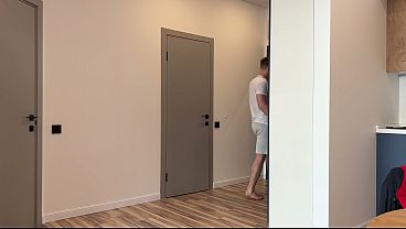 Bride in white dress and veil gets her pussy destroyed on the couch