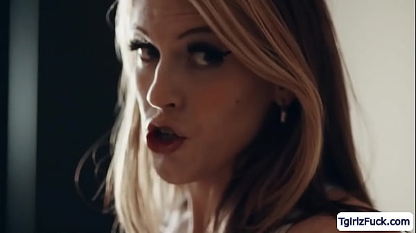 Busty ts stepmom Izzy Wilde analed tbabe stepdaughters ass