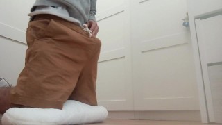 He Masturbates His Big Cock Until He Cums on the Floor of His Stepbrother’s Bedroom