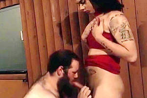 Not too Fat dude gets the TS blowjob