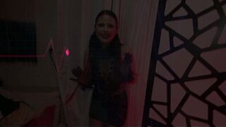 Penelope Reed’S Jump Scare Turns Into A Sensual Facial