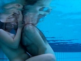 Real couples have real underwater sex in public pools