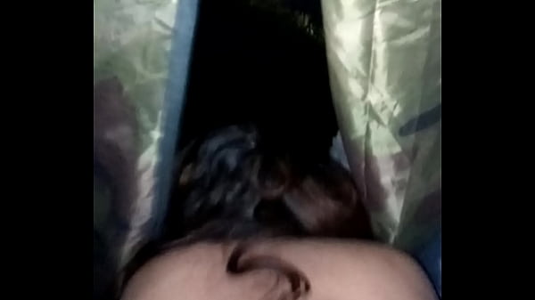 SOCANDO NA HOTWIFE CADELA DE FRENTE PARA O MAR