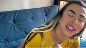 Carioca Safada gosta de mama e pediu pra sentir a piroca dura no rabão dela…(VIDEO COMPLETO NO RED)