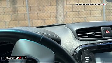 De Lava Coches a Actriz Porno! – Ft. Paola Stone