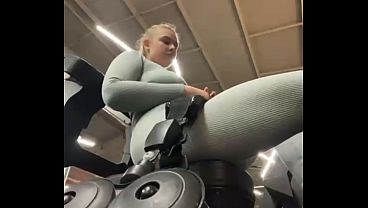 Extreme fucking anal in the gym with jucielussie