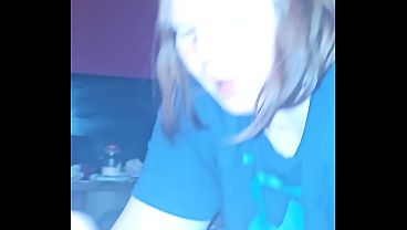 Hairy pussy gets creampied